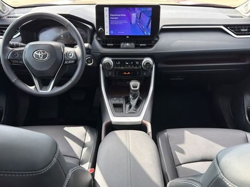 Used 2024 Toyota RAV4 Limited image 12