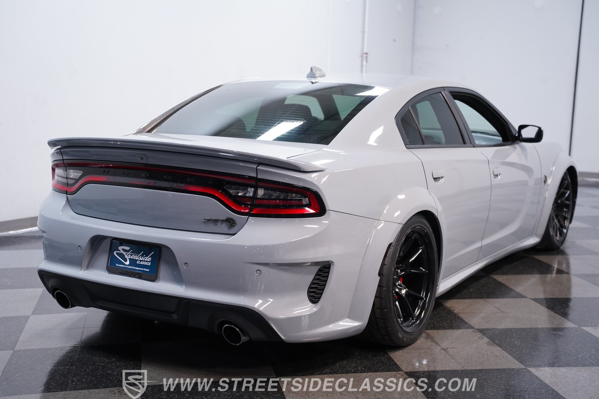 Used 2021 Dodge Charger SRT Hellcat RWD image 11