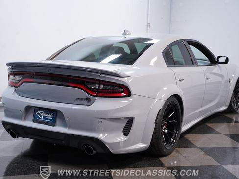 Used 2021 Dodge Charger SRT Hellcat RWD image 11