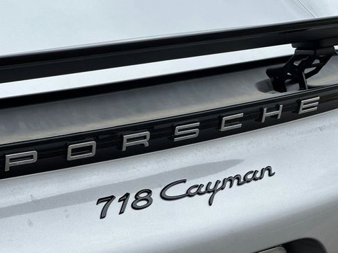 Used 2025 Porsche 718 Cayman image 28