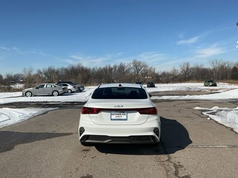 Used 2024 Kia Forte LXS image 6