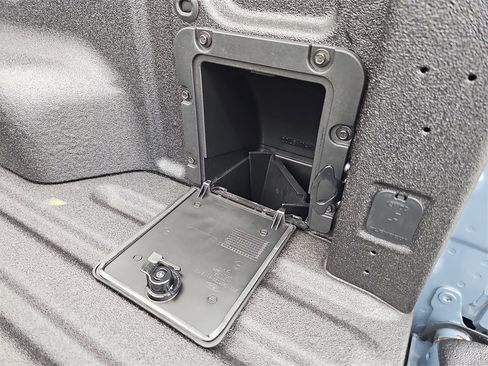 Used 2024 Ford Maverick XLT image 15