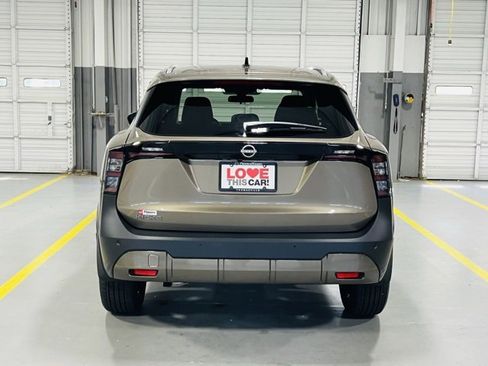 New 2026 Nissan Kicks SV image 15