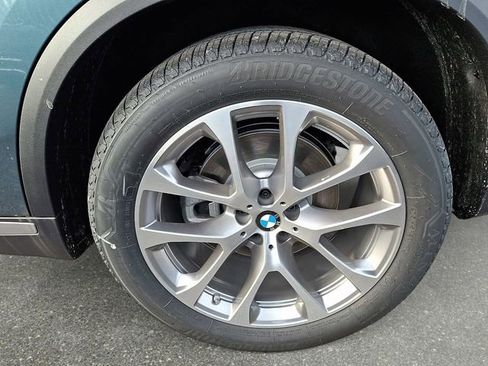 New 2026 BMW X5 xDrive40i w/ Premium Package image 8