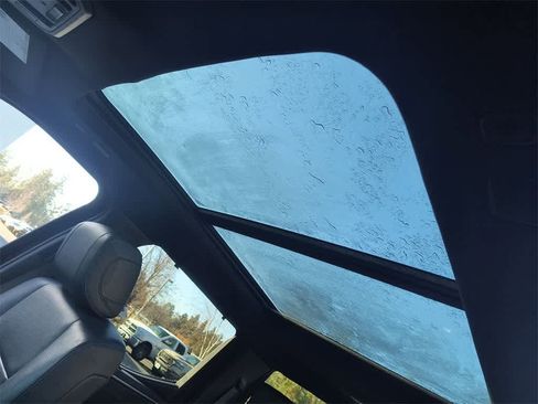 Used 2022 Toyota Tundra Platinum image 22