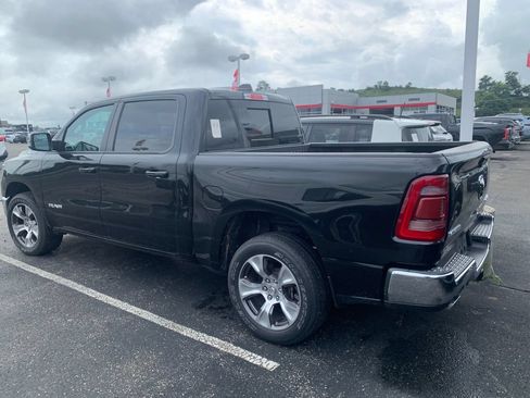 Used 2023 RAM 1500 Laramie AWD/4WD image 2