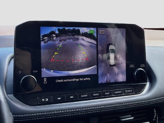 Used 2021 Nissan Rogue Platinum FWD image 34