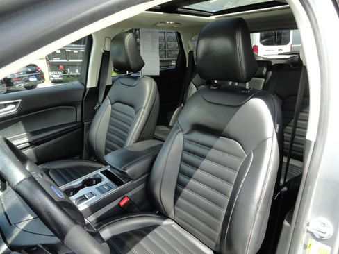 Used 2023 Ford Edge SEL w/ Convenience Package AWD/4WD image 11