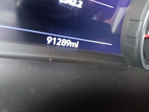 Used 2021 Chevrolet Tahoe High Country w/ Premium Package image 8