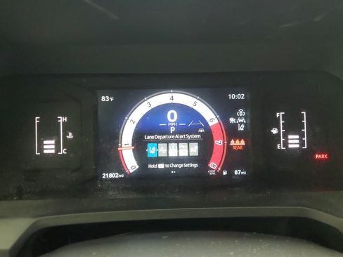 Used 2024 Toyota Tacoma SR AWD/4WD image 25
