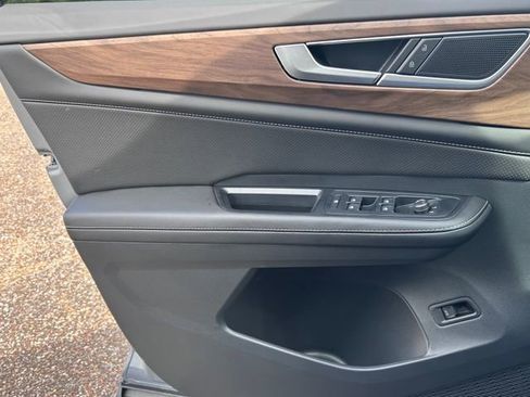 New 2026 Volkswagen Atlas SE FWD image 19