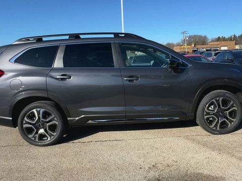 New 2026 Subaru Ascent Limited image 9