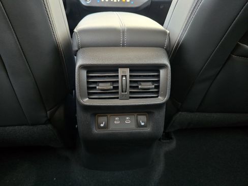 New 2026 Nissan Murano Platinum w/ Cargo Package AWD/4WD image 24