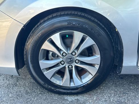 Used 2014 Honda Accord LX image 10
