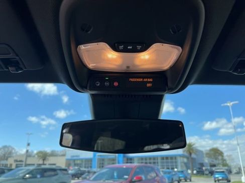 Used 2023 Chevrolet Colorado Trail Boss w/ Advanced Trailering Package image 30