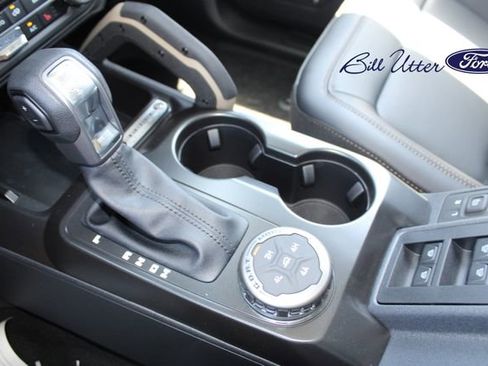 New 2026 Ford Bronco Badlands AWD/4WD image 13