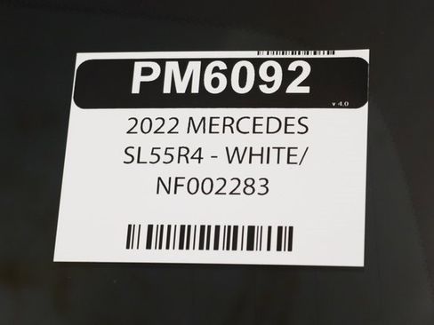 Used 2022 Mercedes-Benz SL 55 AMG 4MATIC w/ Driver Assistance Package image 37