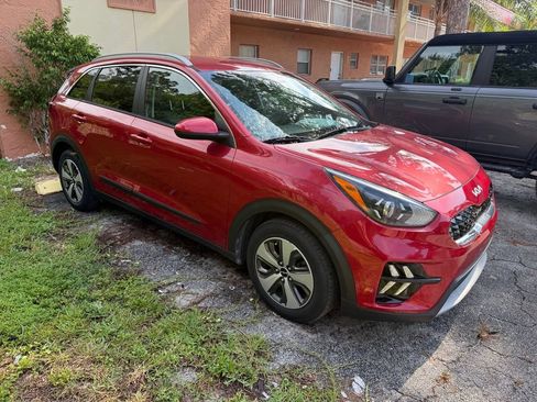Used 2022 Kia Niro LX FWD image 14