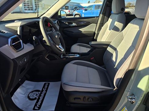 New 2026 Chevrolet TrailBlazer LT w/ Convenience Package image 9