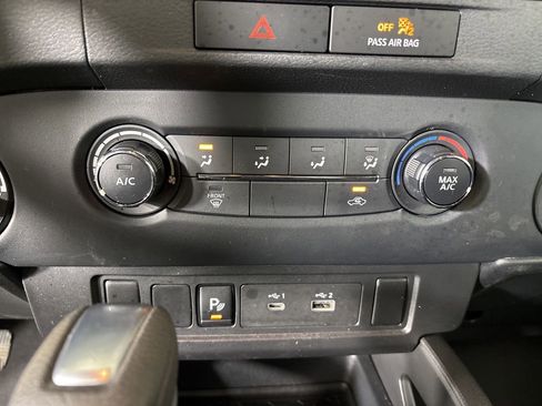 Used 2022 Nissan Frontier S w/ Technology Package image 18