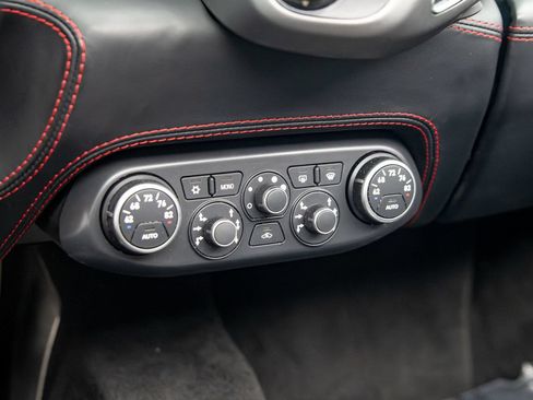 Used 2014 Ferrari 458 Spider RWD image 27