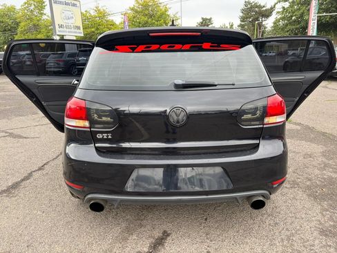 Used 2014 Volkswagen GTI Wolfsburg Edition FWD image 4