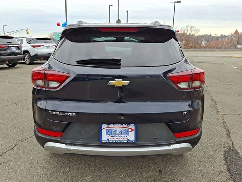 Certified 2021 Chevrolet TrailBlazer LT w/ Convenience Package image 23