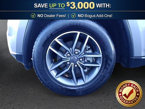 Used 2019 Jeep Grand Cherokee Limited w/ Luxury Group II image 13