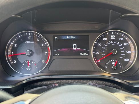 Used 2022 Kia Forte LXS FWD image 17