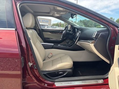 Used 2016 Nissan Maxima Platinum FWD image 20