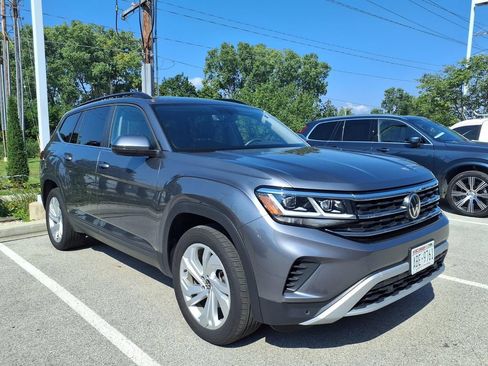 Used 2023 Volkswagen Atlas SE w/ Panoramic Sunroof Package AWD/4WD image 1