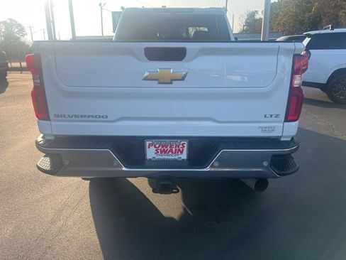 Used 2024 Chevrolet Silverado 2500 LTZ w/ LTZ Plus Package image 6