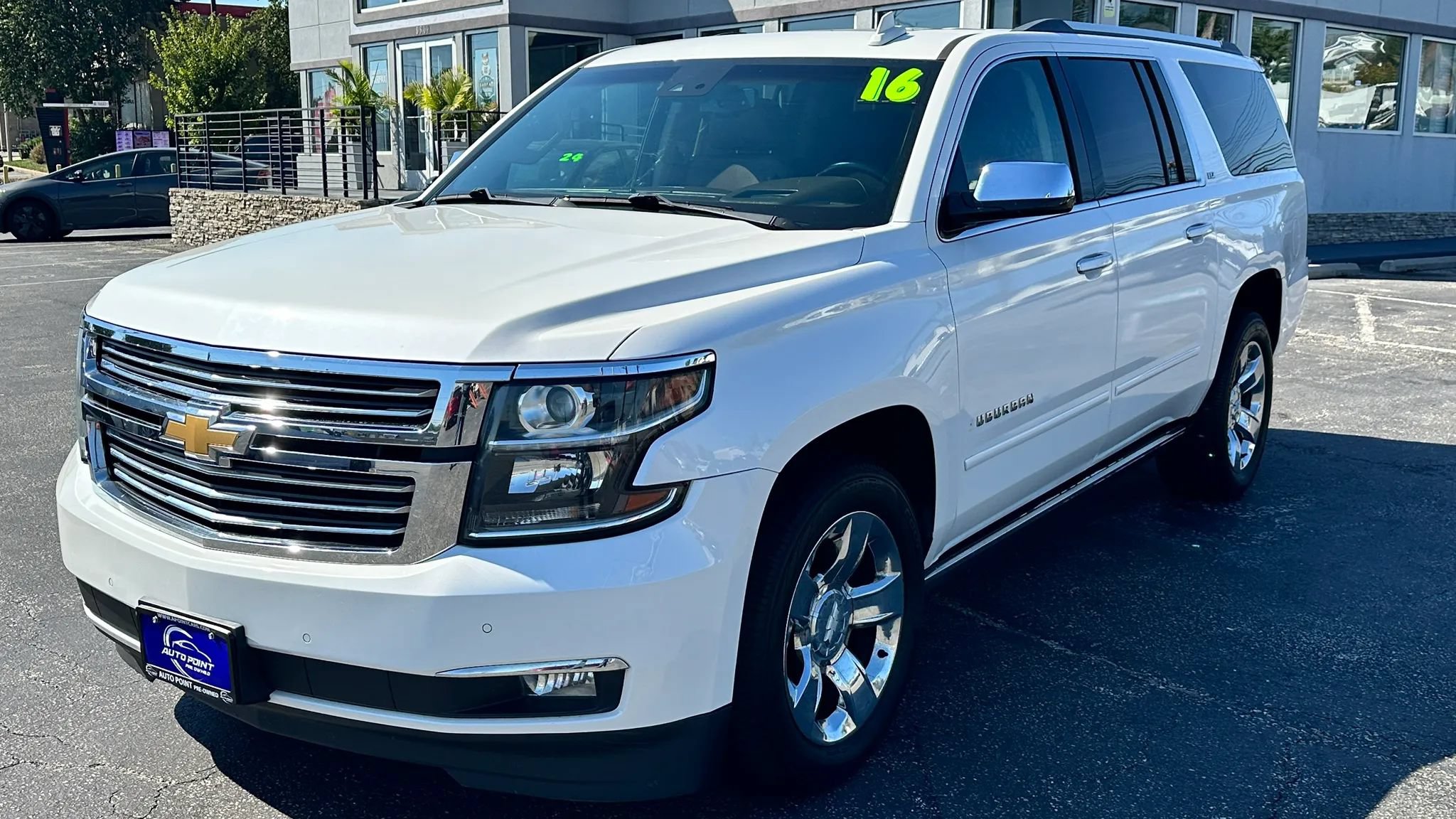 Used 2016 Chevrolet Suburban LTZ AWD/4WD image 1