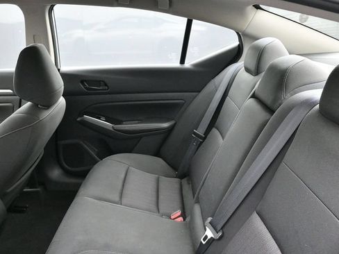Used 2023 Nissan Altima 2.5 SV FWD image 23