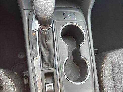 Used 2022 Chevrolet Equinox LT image 22