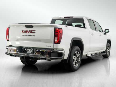 Used 2021 GMC Sierra 1500 SLE w/ X31 Off-Road Package AWD/4WD image 5