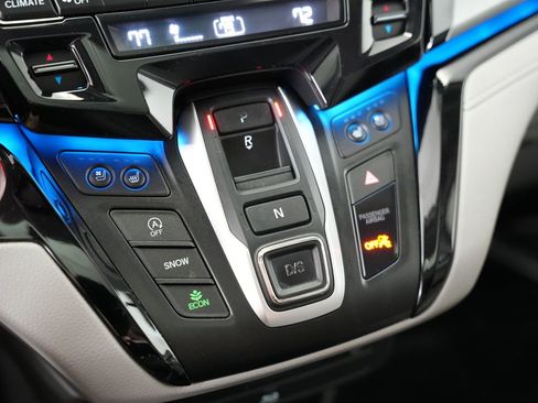 Used 2018 Honda Odyssey Elite image 26