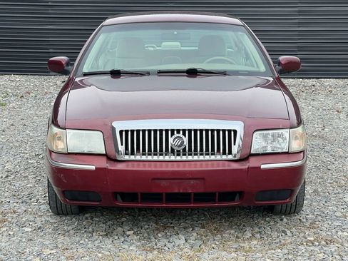 Used 2007 Mercury Grand Marquis GS image 3