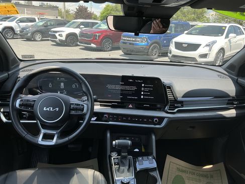Certified 2025 Kia Sportage X-Line w/ Premium Package AWD/4WD image 11