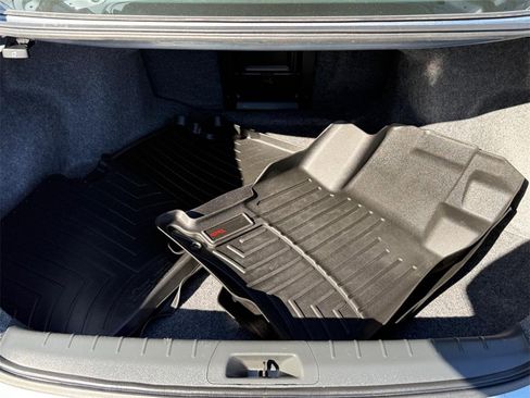 Used 2012 Honda Accord LX image 5