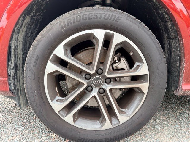 Certified 2025 Audi Q5 Premium w/ Premium Plus AWD/4WD image 5