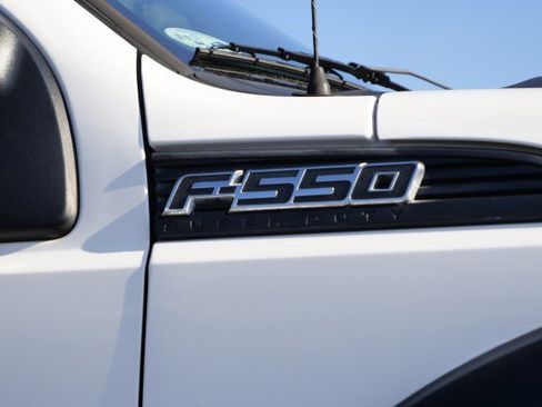 Used 2015 Ford F550 2WD SuperCab Super Duty image 32