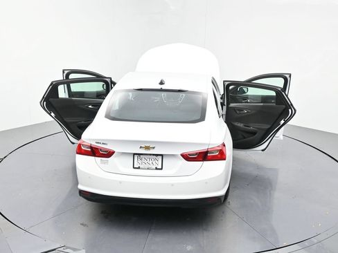 Used 2025 Chevrolet Malibu LS FWD image 24