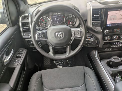 New 2026 RAM 1500 Express AWD/4WD image 14