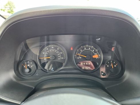 Used 2017 Jeep Patriot Sport w/ Power Value Group AWD/4WD image 24