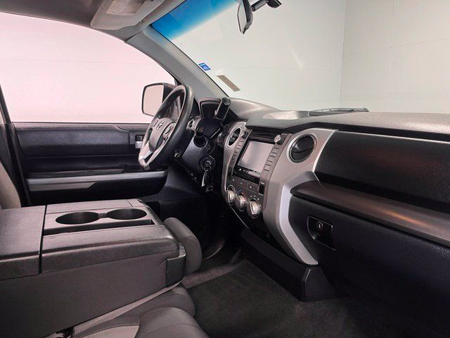Used 2017 Toyota Tundra SR5 RWD image 11