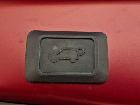 Used 2020 Toyota RAV4 XLE w/ Convenience Package image 32