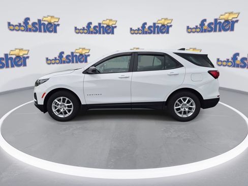Certified 2024 Chevrolet Equinox LS FWD image 5