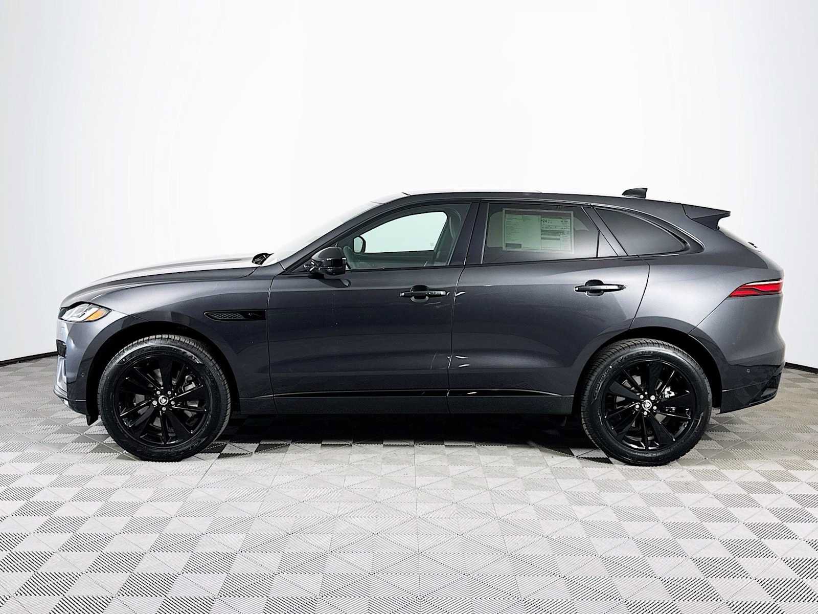 New 2026 Jaguar F-PACE R-Dynamic S AWD/4WD image 8