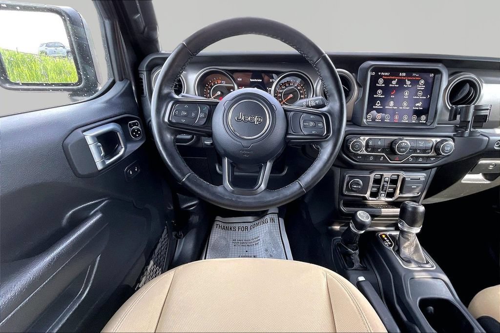 Used 2022 Jeep Wrangler Unlimited Sport AWD/4WD image 9